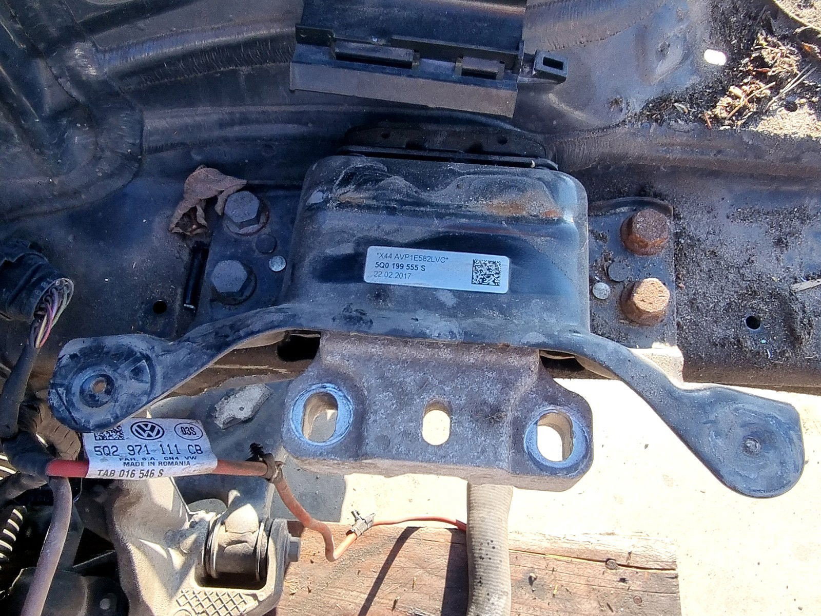 Tampon cutie viteze Skoda Octavia 3 (5E3) [Fabr 2012-2020] 5Q0199555S 1.6 TDI DCXA 88KW / 120CP - imagine 1