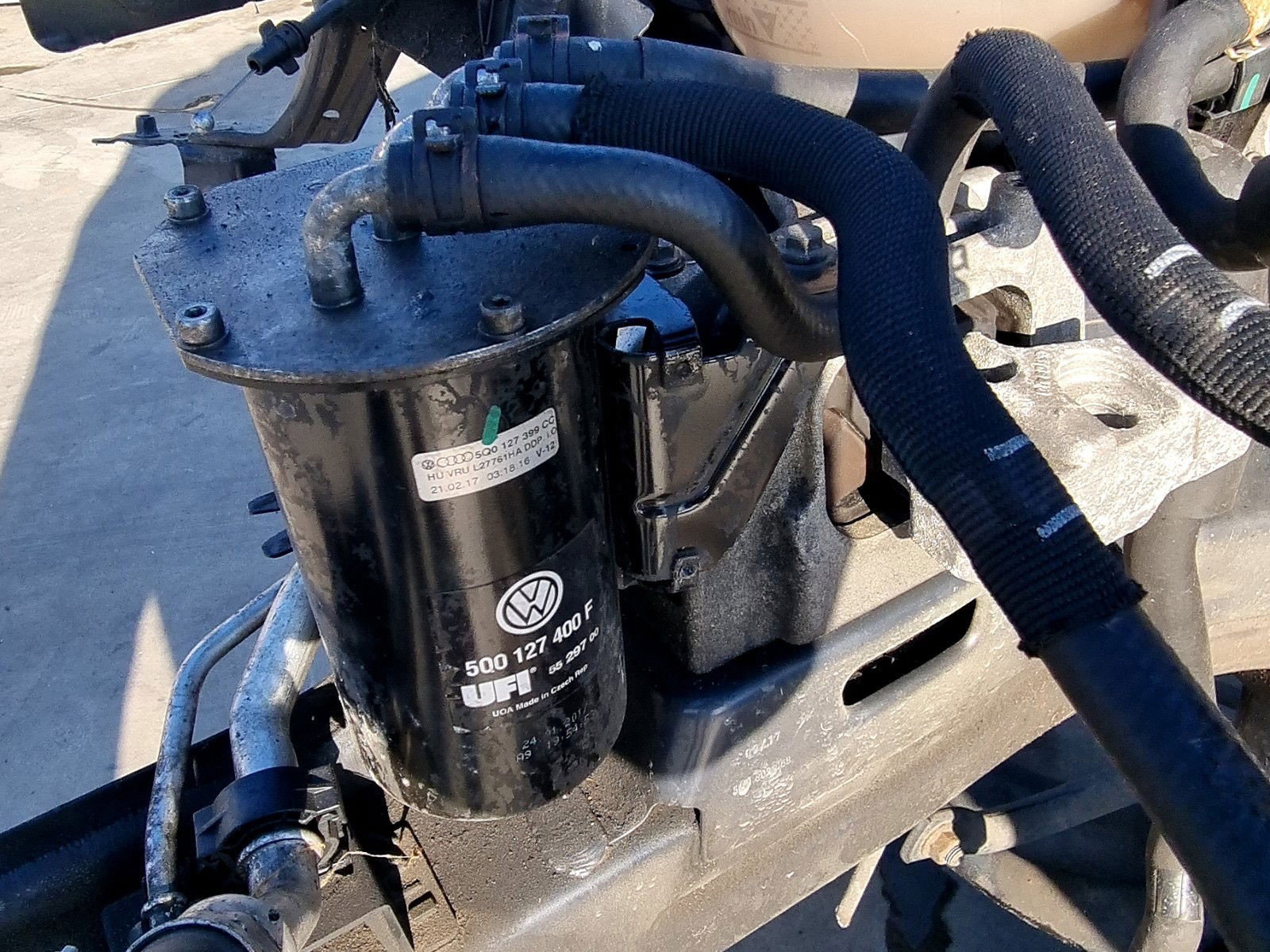 Carcasa filtru combustibil Skoda Octavia 3 (5E3) [Fabr 2012-2020] 5Q0127399CC 1.6 TDI DCXA 88KW / 120CP - imagine 1