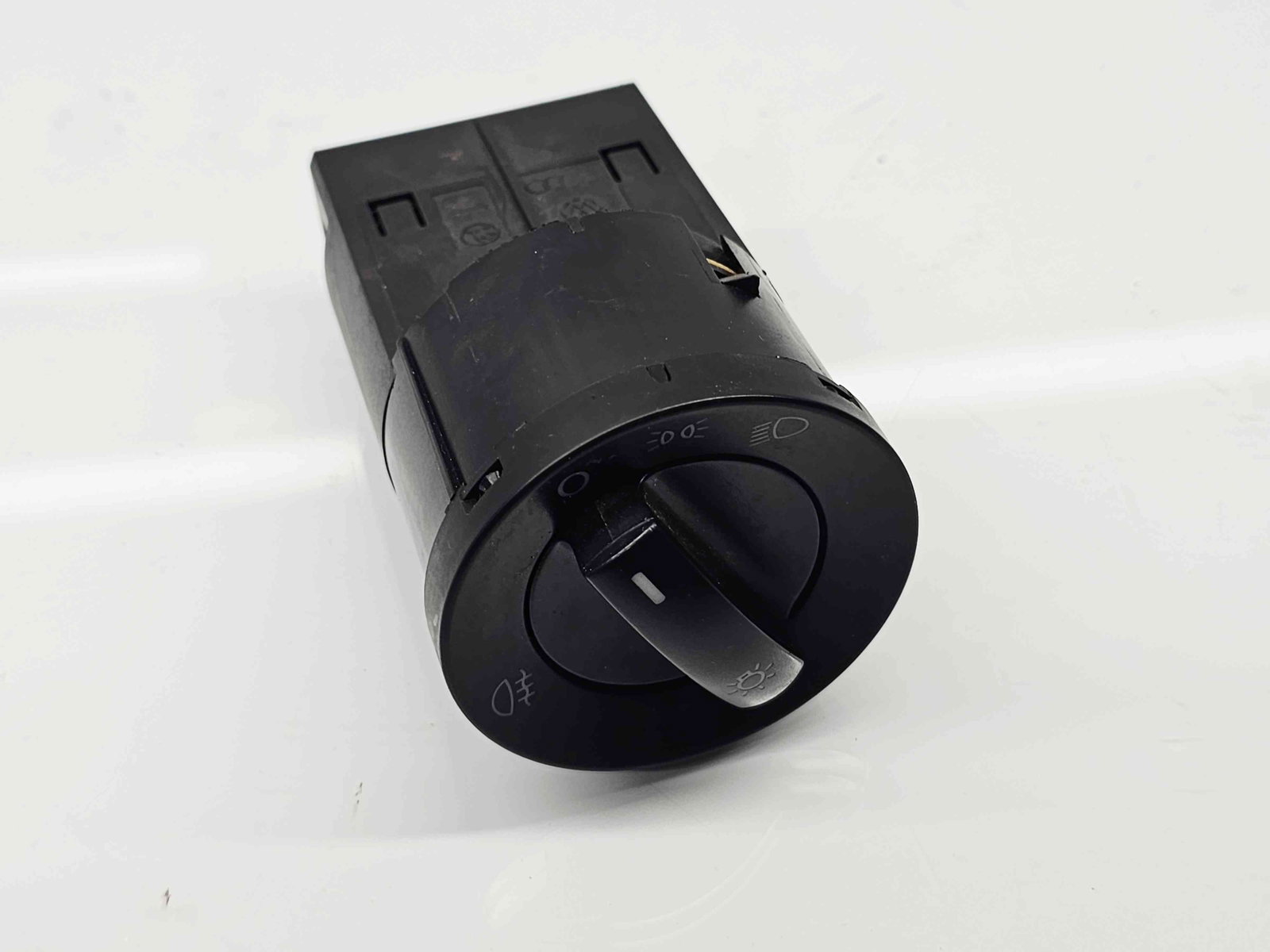 Bloc lumini Volkswagen Transporter 5 Facelift [Fabr 2004-2013] 6Q0941531M