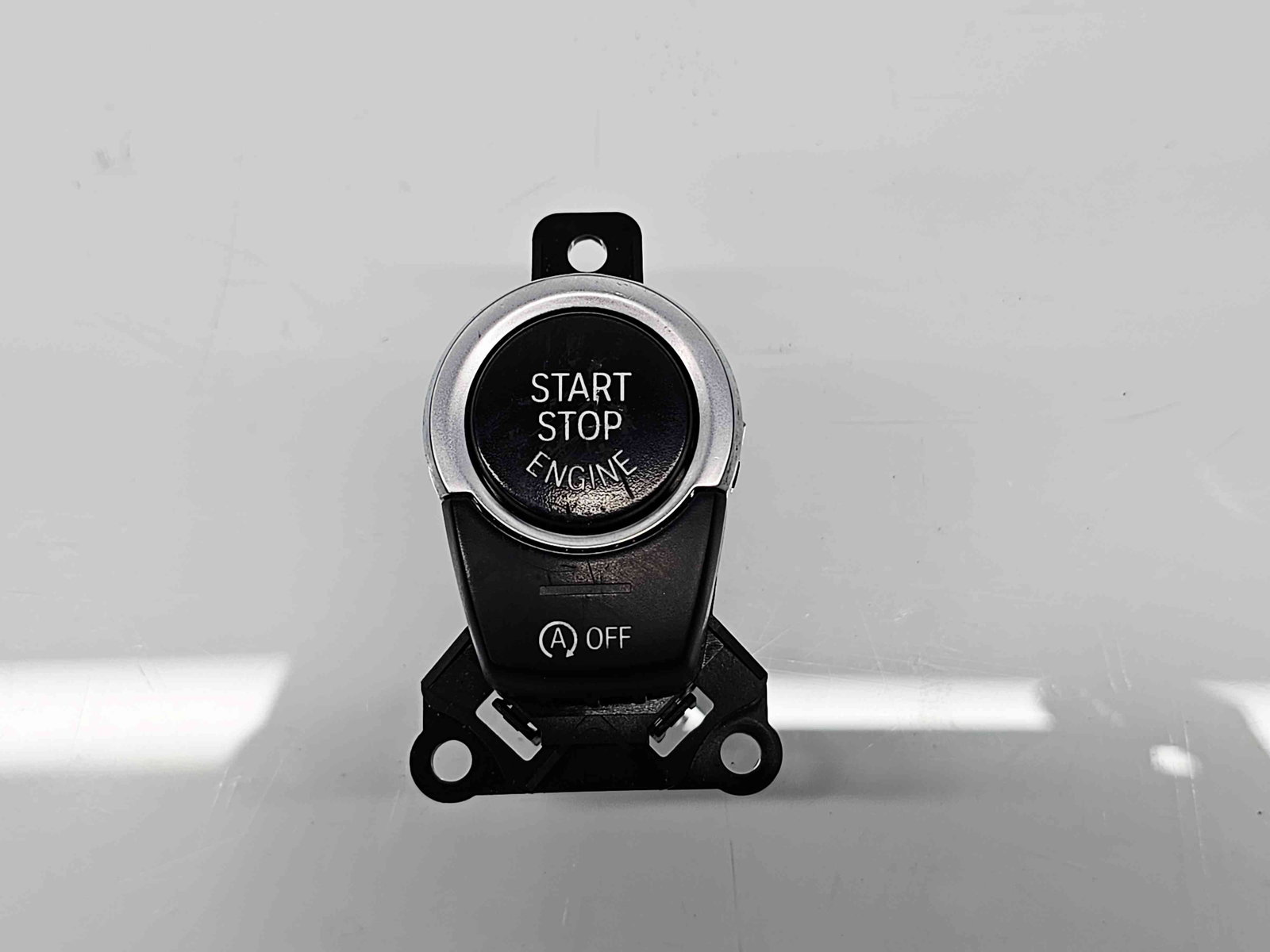 Buton START/STOP Bmw 5 (F10) [Fabr 2011-2016] 9225230 - imagine 1