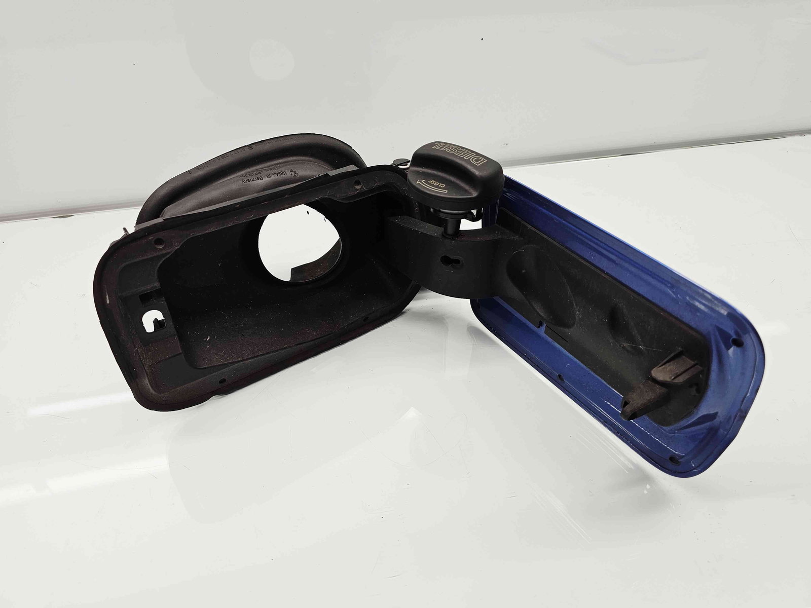 Capac rezervor Bmw 3 Touring (F31) [Fabr 2012-2017] - imagine 2