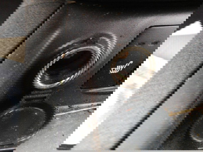 Bricheta 12 v Hyundai Santa-Fe 2.2 CRDI OEM 2005-2012