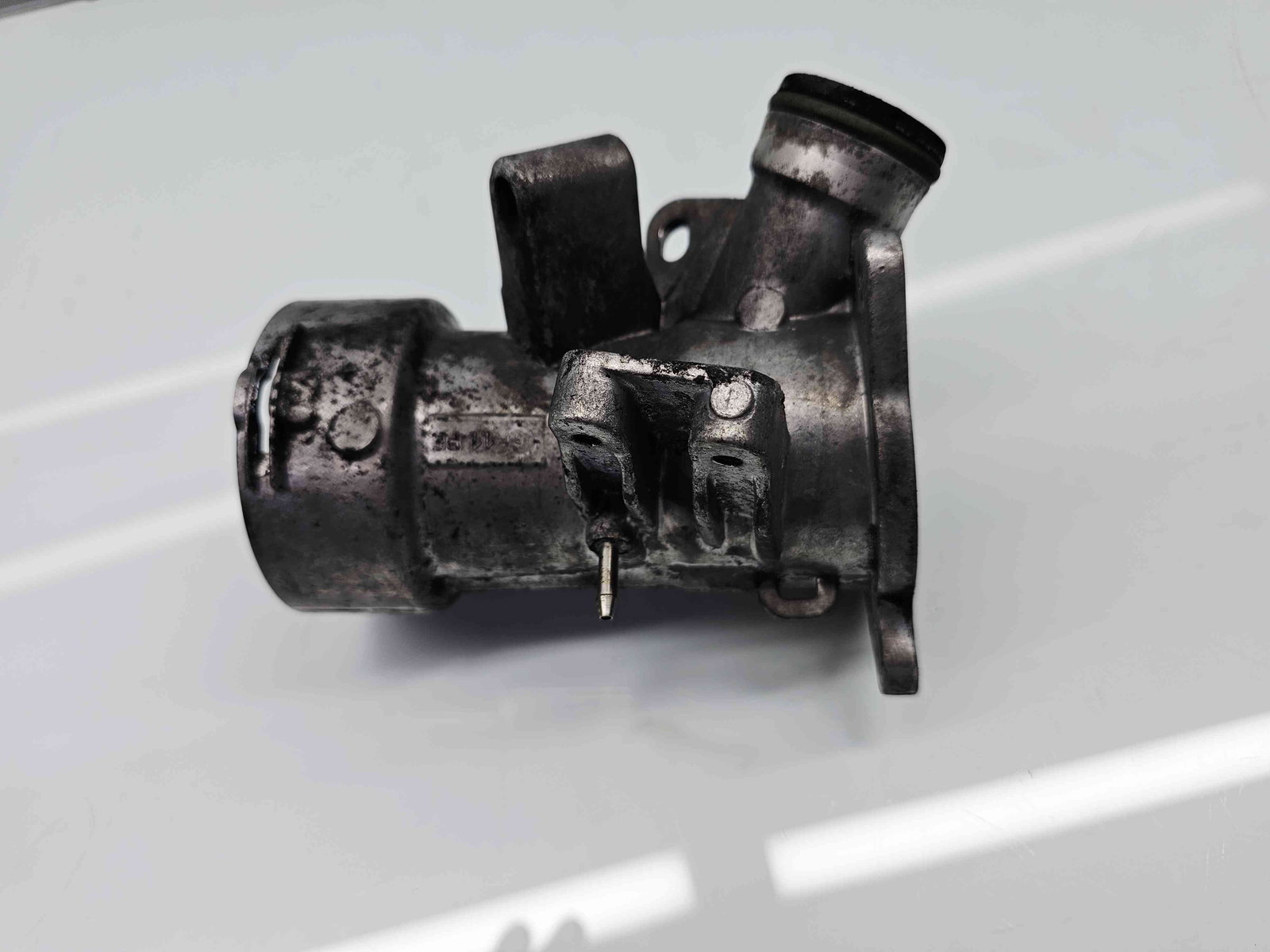 Corp EGR Mercedes Clasa C (W203) [Fabr 2000-2007] A6460900054 2.2 CDI 646963 110KW / 150CP - imagine 4