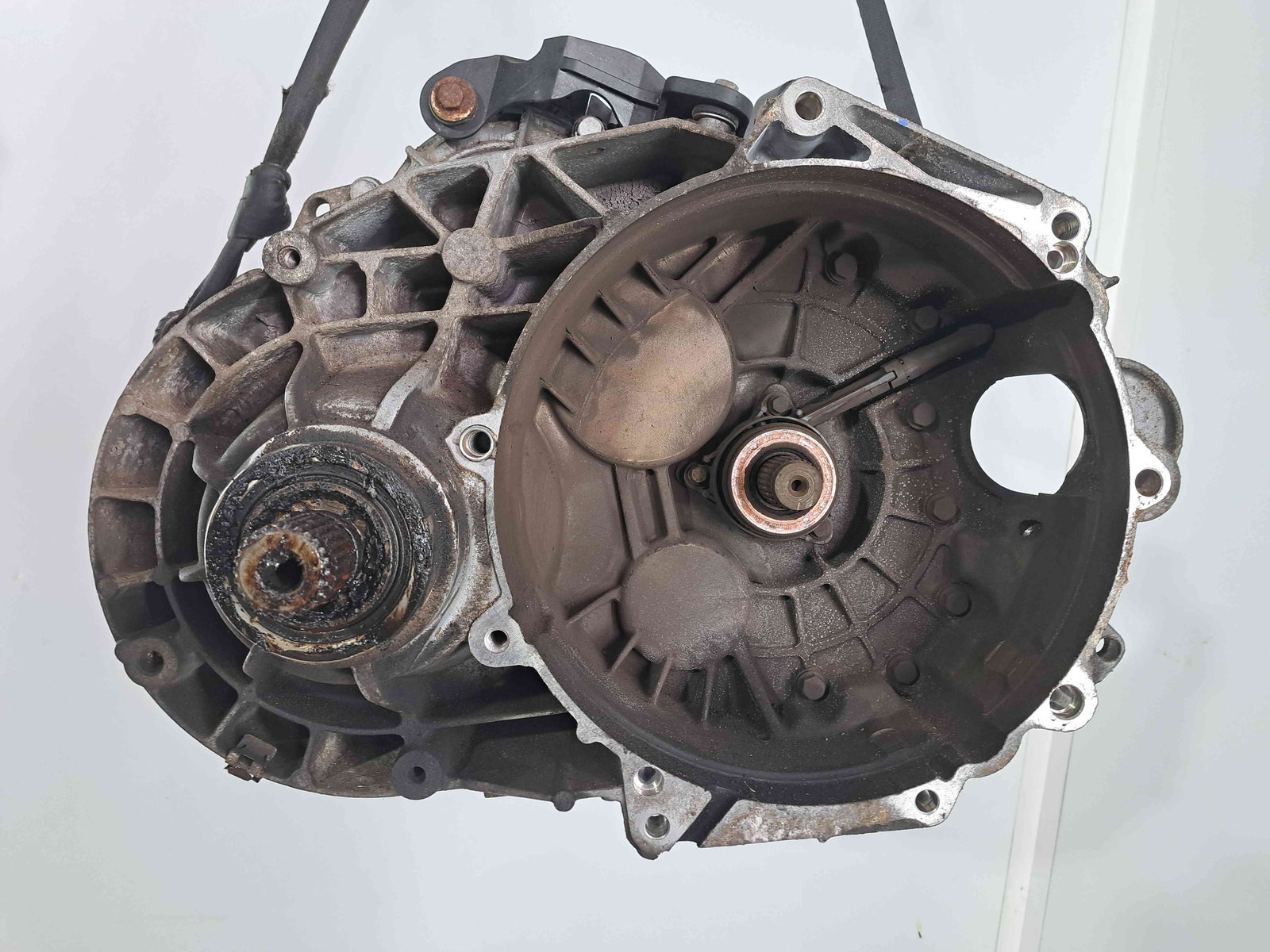 Cutie viteze manuala 6 trepte Volkswagen Transporter 5 Facelift [Fabr 2004-2013] 2.0 TDI CAAC 103KW / 140CP KUP