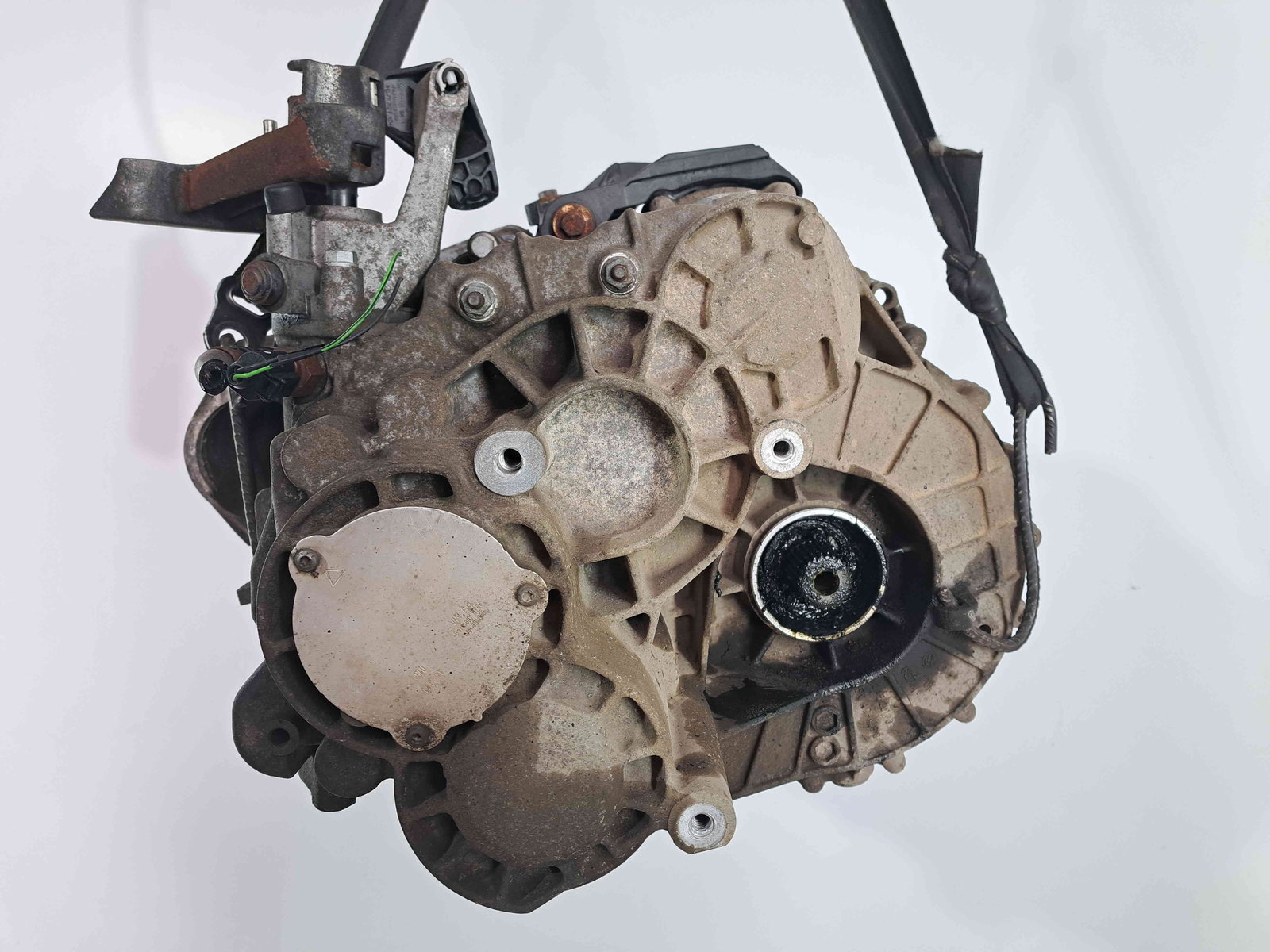 Cutie viteze manuala 6 trepte Volkswagen Transporter 5 Facelift [Fabr 2004-2013] 2.0 TDI CAAC 103KW / 140CP KUP - imagine 3