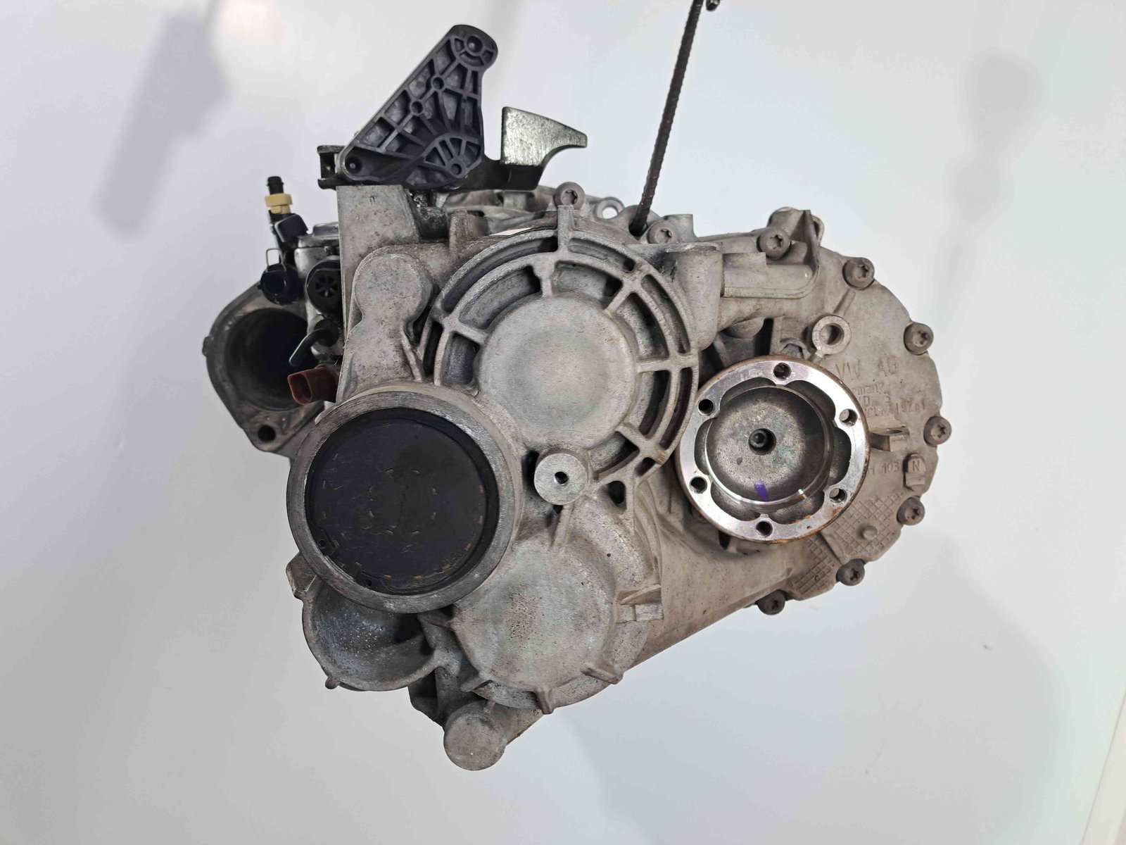 Cutie viteze manuala 6 trepte Skoda Superb II Combi (3T5) Facelift [Fabr 2009-2015] 2.0 TDI CFGB 125KW / 170CP NFN - imagine 3