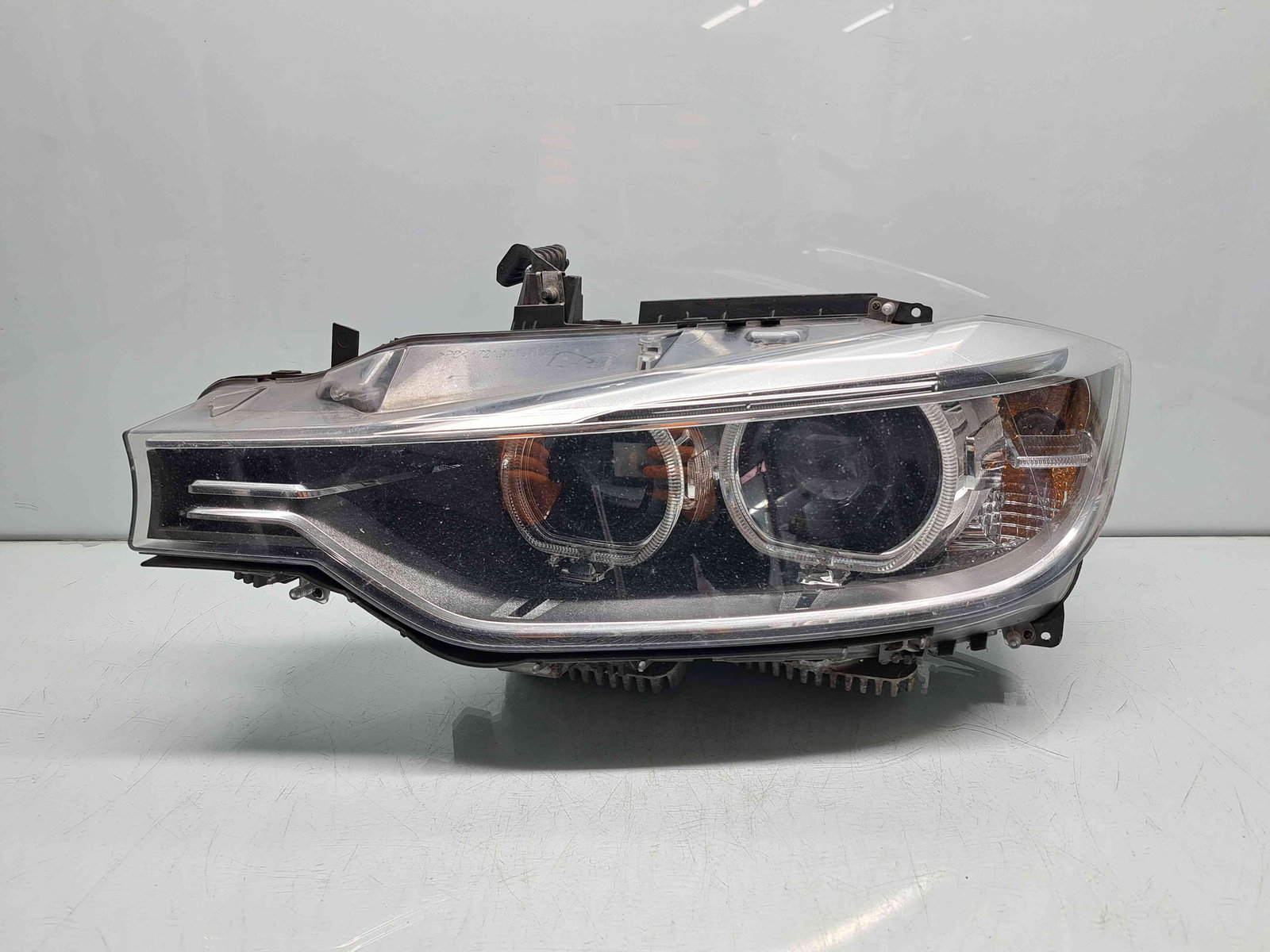 Far stanga Bmw 3 Touring (F31) [Fabr 2012-2017] 7259547 - imagine 1