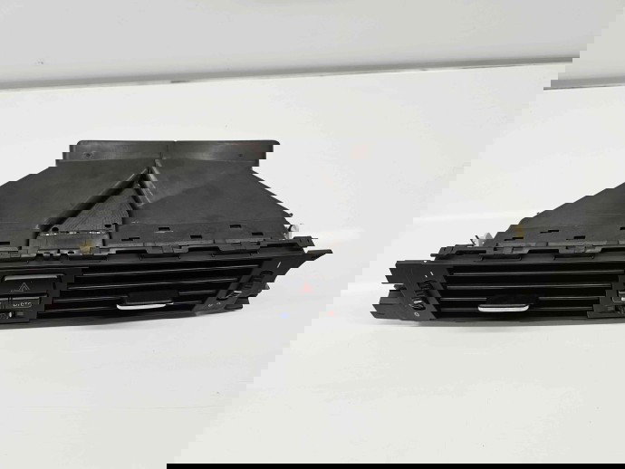  Grila aerisire centrala Bmw 3 (E90) [Fabr 2005-2011] 9130464