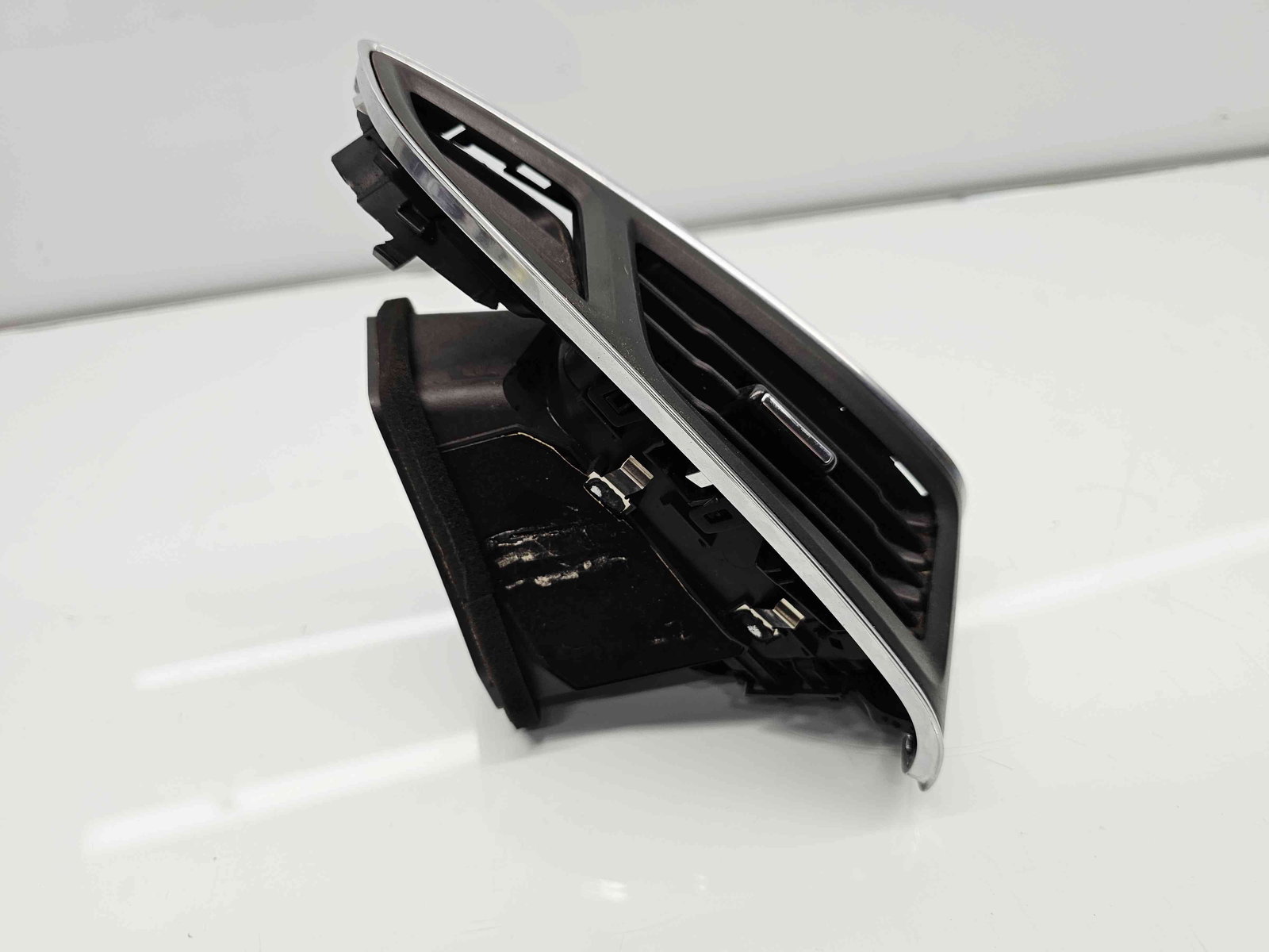 Grila aerisire dreapta Ford Focus 3 Turnier [Fabr 2010-2018] BM51 018B08 - imagine 2