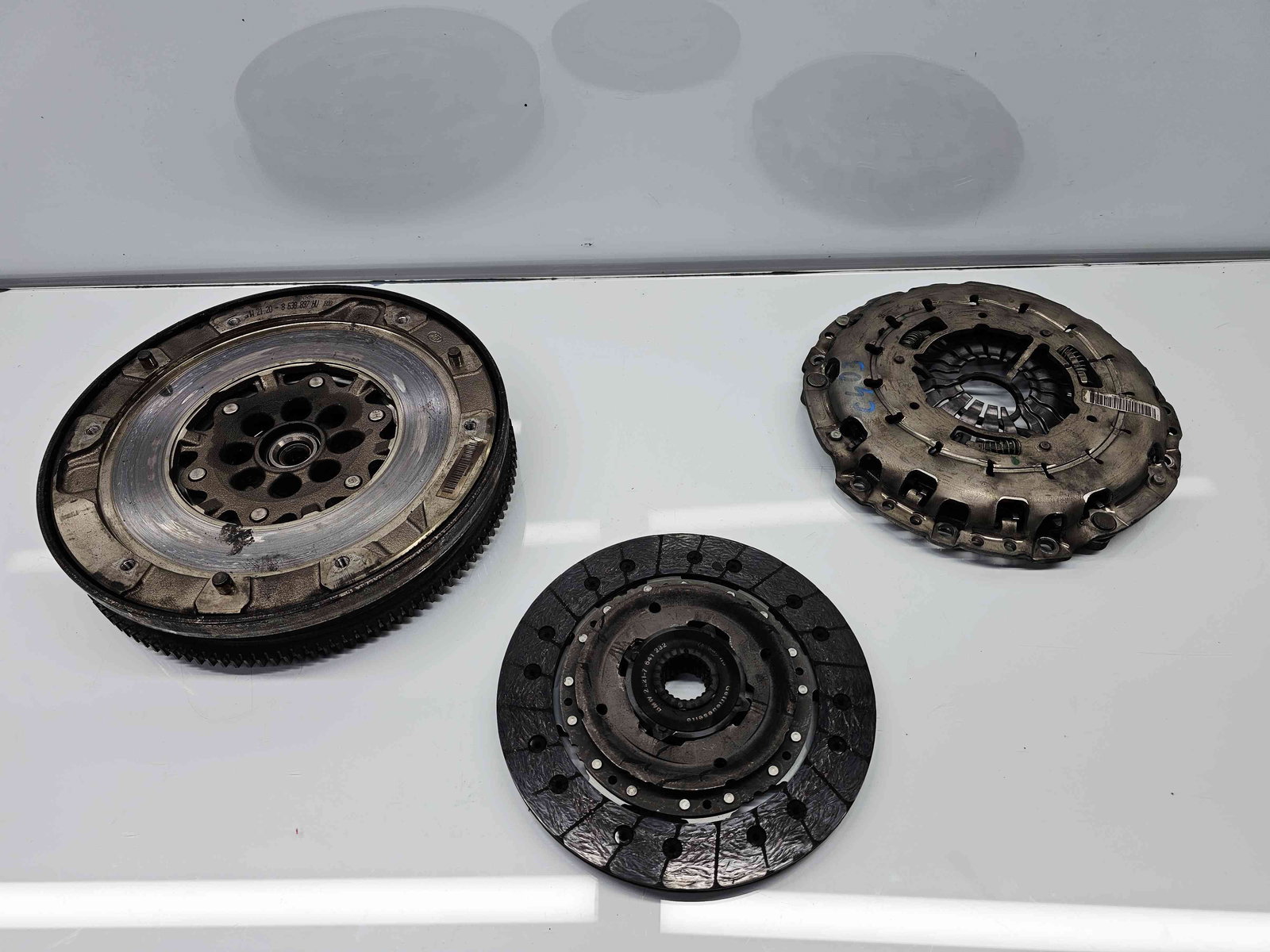 Kit ambreiaj volanta masa dubla Bmw 3 (F30) [Fabr 2012-2017] 2.0 N47D20 105KW / 143CP - imagine 3