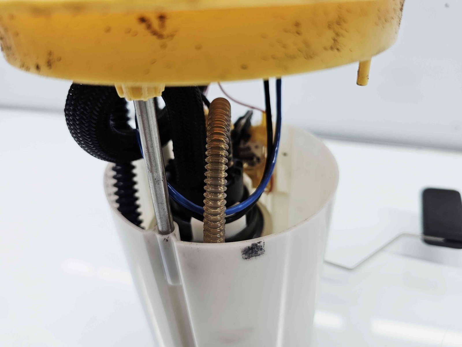 Pompa combustibil Ford Mondeo 5 Hatchback [Fabr 2014-2022] DG93-9H307-HE 1.5 TDCI T7DA 88KW / 120CP - imagine 5