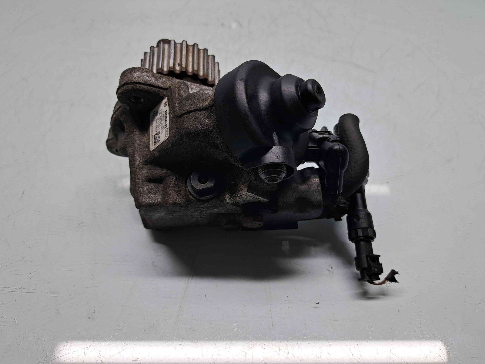 Pompa inalta presiune Volkswagen Transporter 5 Facelift [Fabr 2004-2013] 03L130755J / 0445010520 2.0 TDI CAAC 103KW / 140CP - imagine 3