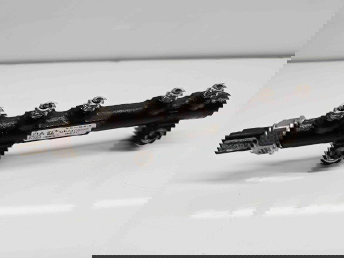 Rampa injectoare Ford Focus 3 Turnier [Fabr 2010-2018] 9685297580-02 1.6 TDCI T1DA 70KW / 95CP