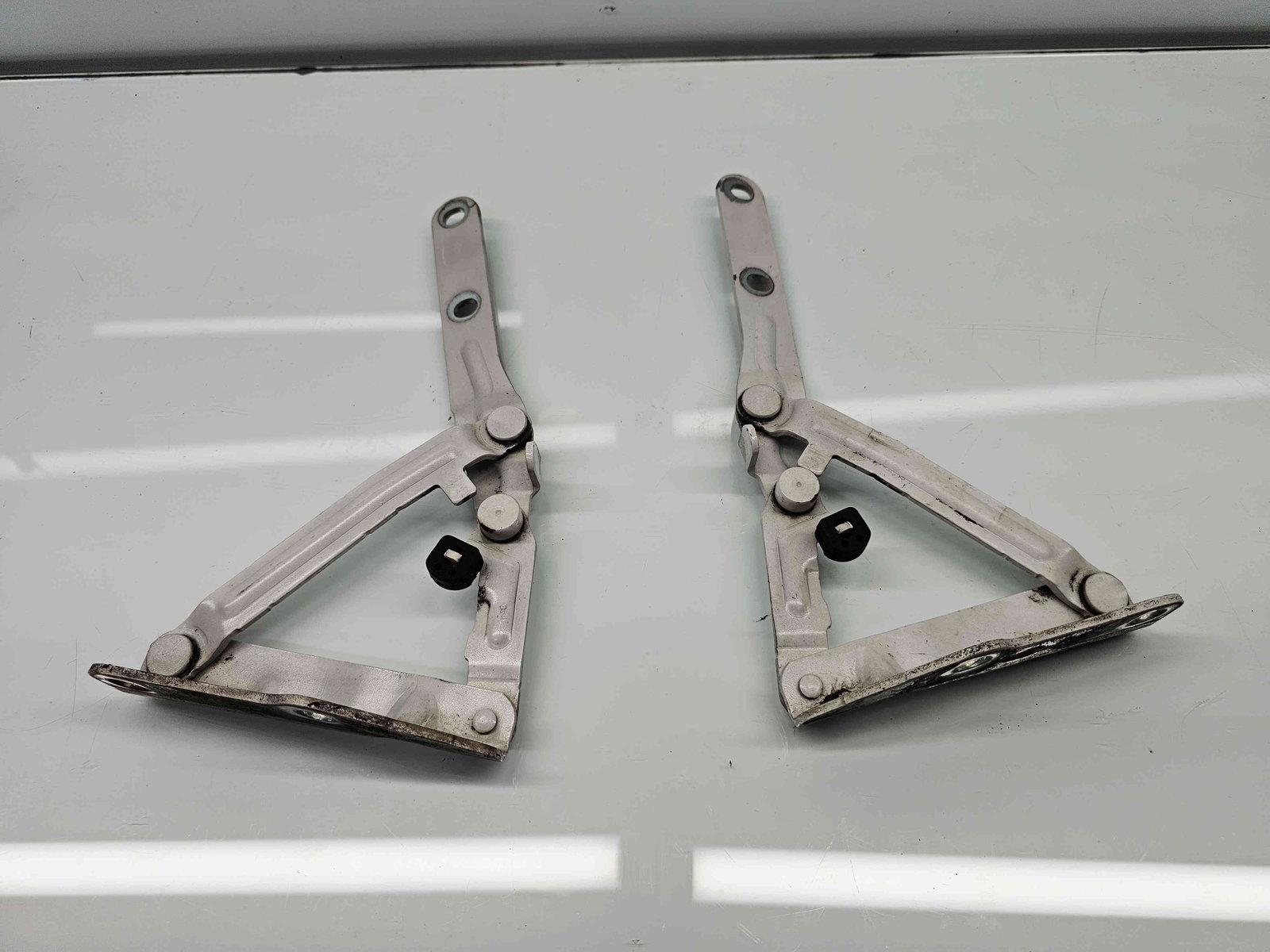 Set balamale capota Volkswagen Transporter 5 Facelift [Fabr 2004-2013] - imagine 3