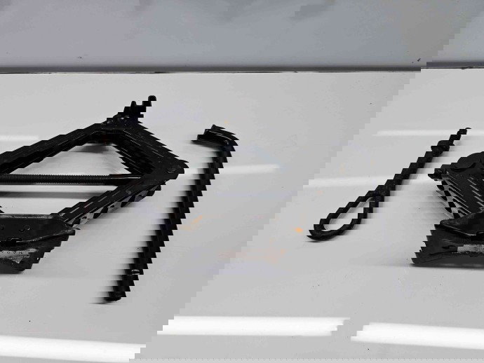  Set cric si cheie Ford Focus 3 Turnier [Fabr 2010-2018] OEM