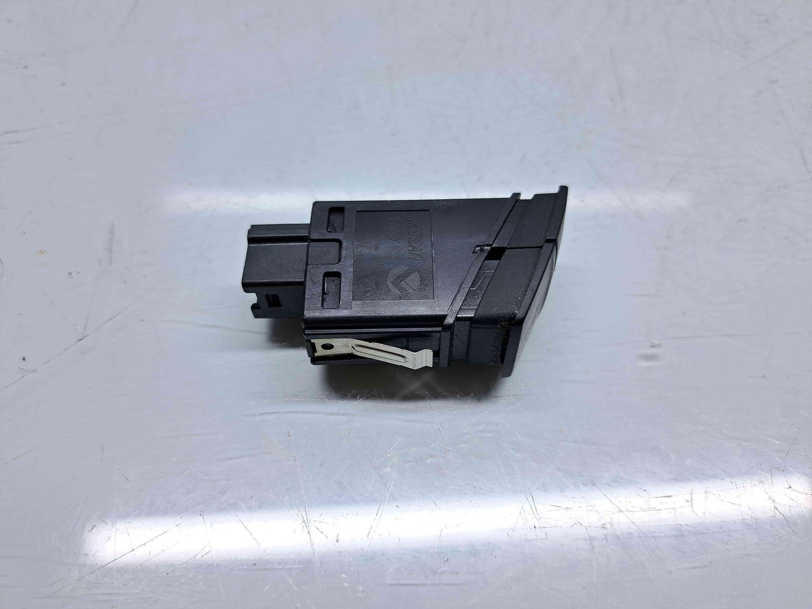 Buton avarii Bmw 1 (F20, F21) [Fabr 2011-2017] 9231786-03 - imagine 1