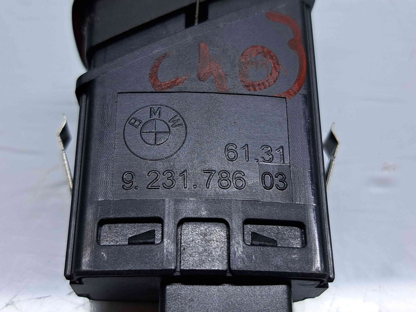 Buton avarii Bmw 1 (F20, F21) [Fabr 2011-2017] 9231786-03 - imagine 2