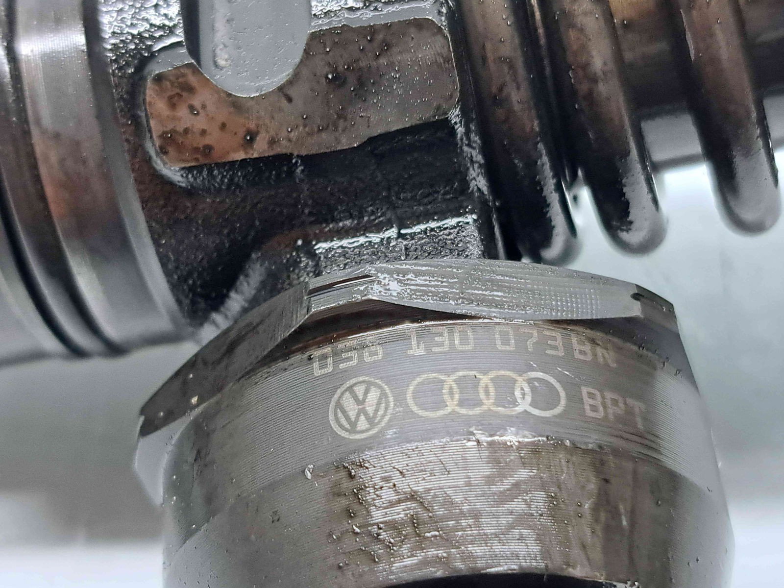 Injector Skoda Superb II (3T4) [Fabr 2008-2015] 03813003BN 1.9 TDI BLS 77KW / 105CP - imagine 1