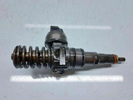 Injector  AUDI A3 (8P1) [Fabr 2003-2012] 03813003BN 1.9  TDI BLS 77KW / 105CP