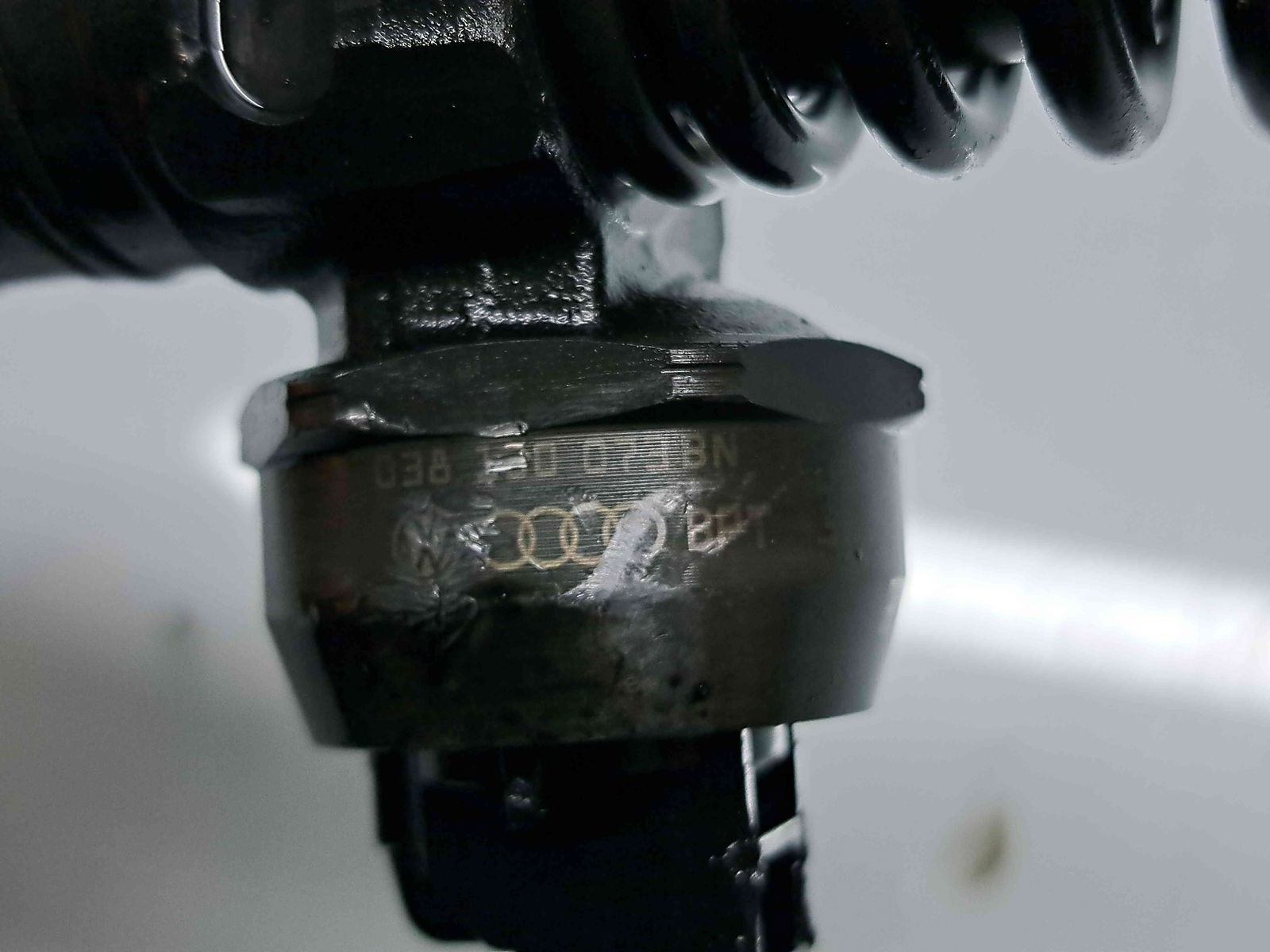 Injector AUDI A3 (8P1) [Fabr 2003-2012] 03813003BN 1.9 TDI BLS 77KW / 105CP - imagine 3