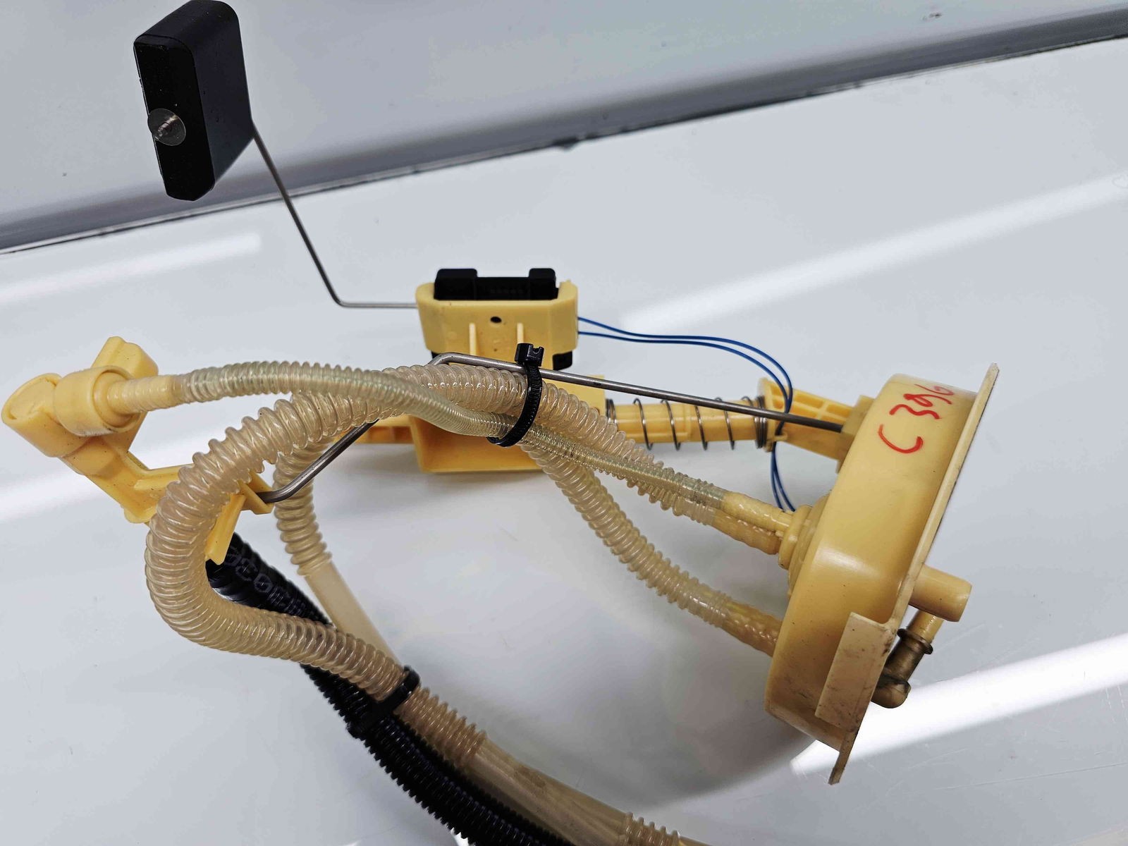 Sonda litrometrica Bmw 5 (E60) [Fabr 2004-2010] 7190944 2.0D N47D20 105KW / 143CP - imagine 5