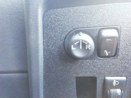 Buton reglaj oglinzi Nissan Qashqai 1.5 DCI K9K OEM 2009-2013