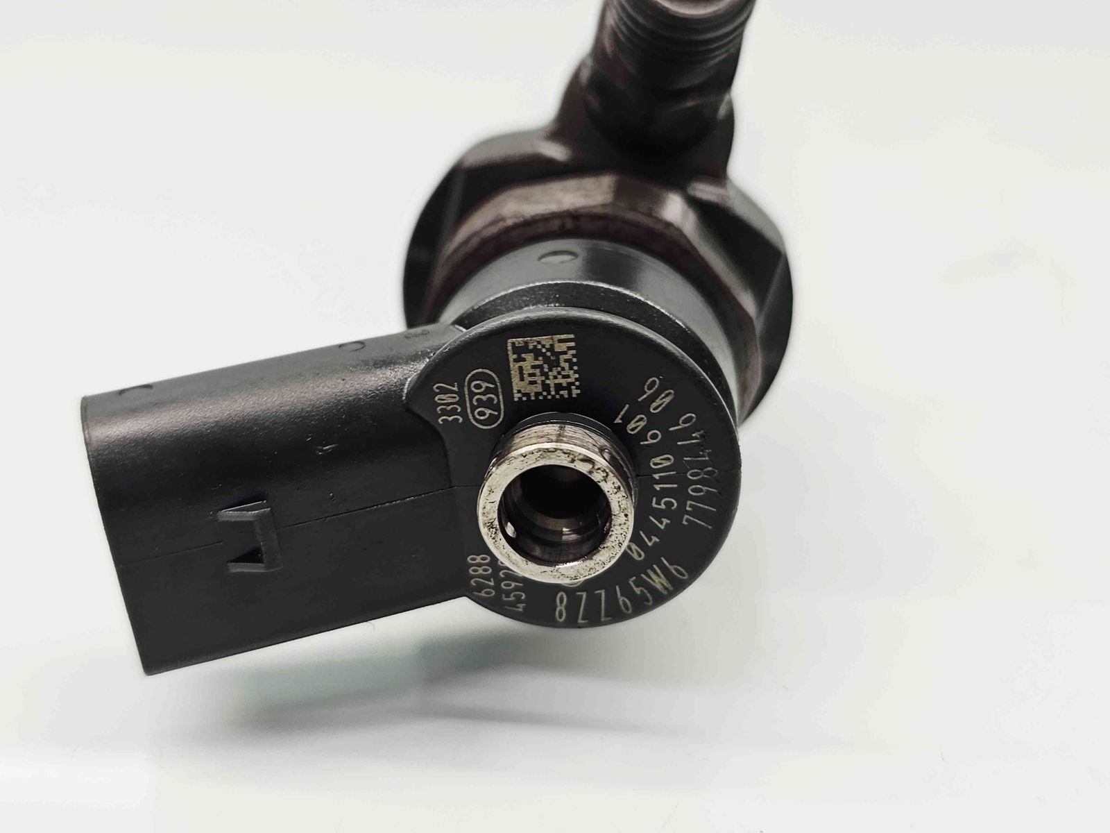 Injector Bmw 5 (F10) [Fabr 2011-2016] 779844606 2.0 N47D20 105KW / 143CP - imagine 2