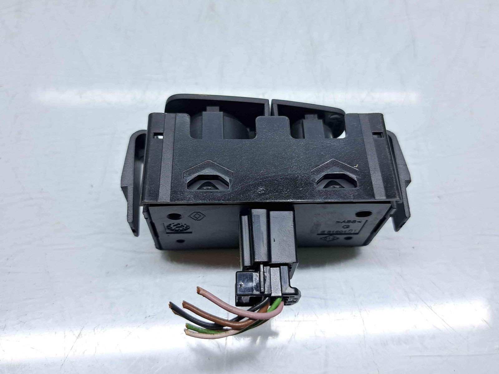 Buton avarii Dacia Logan 2 [Fabr 2012-2020]252905668R - imagine 3