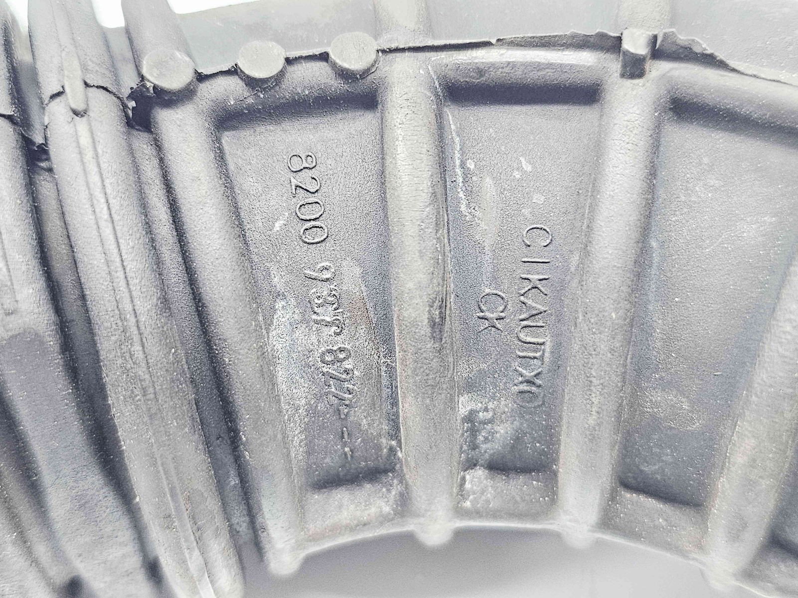 Tub admisie aer Renault Scenic 3 [Fabr 2009-2015] 8200937822 1.6 B K4M848 74KW / 101CP - imagine 2