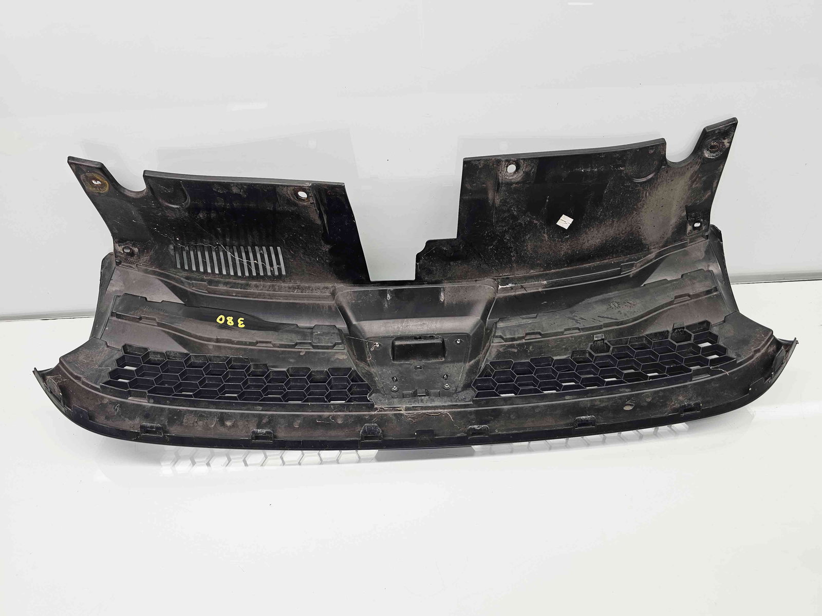 Grila bara fata Dacia Sandero 2 [Fabr 2012-prezent] - imagine 4