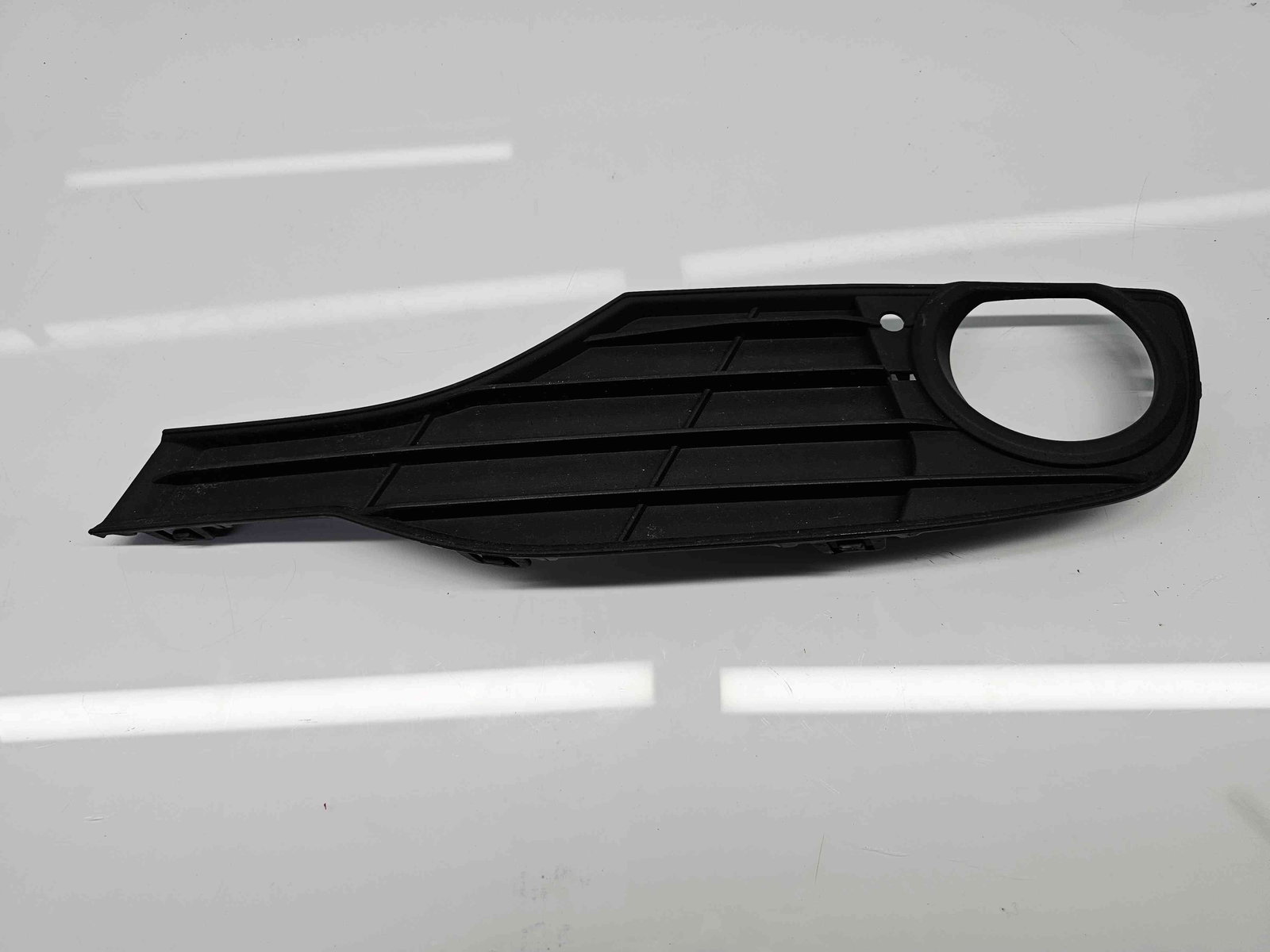 Grila proiector stanga Bmw 3 Touring (F31) [Fabr 2012-2017] - imagine 2