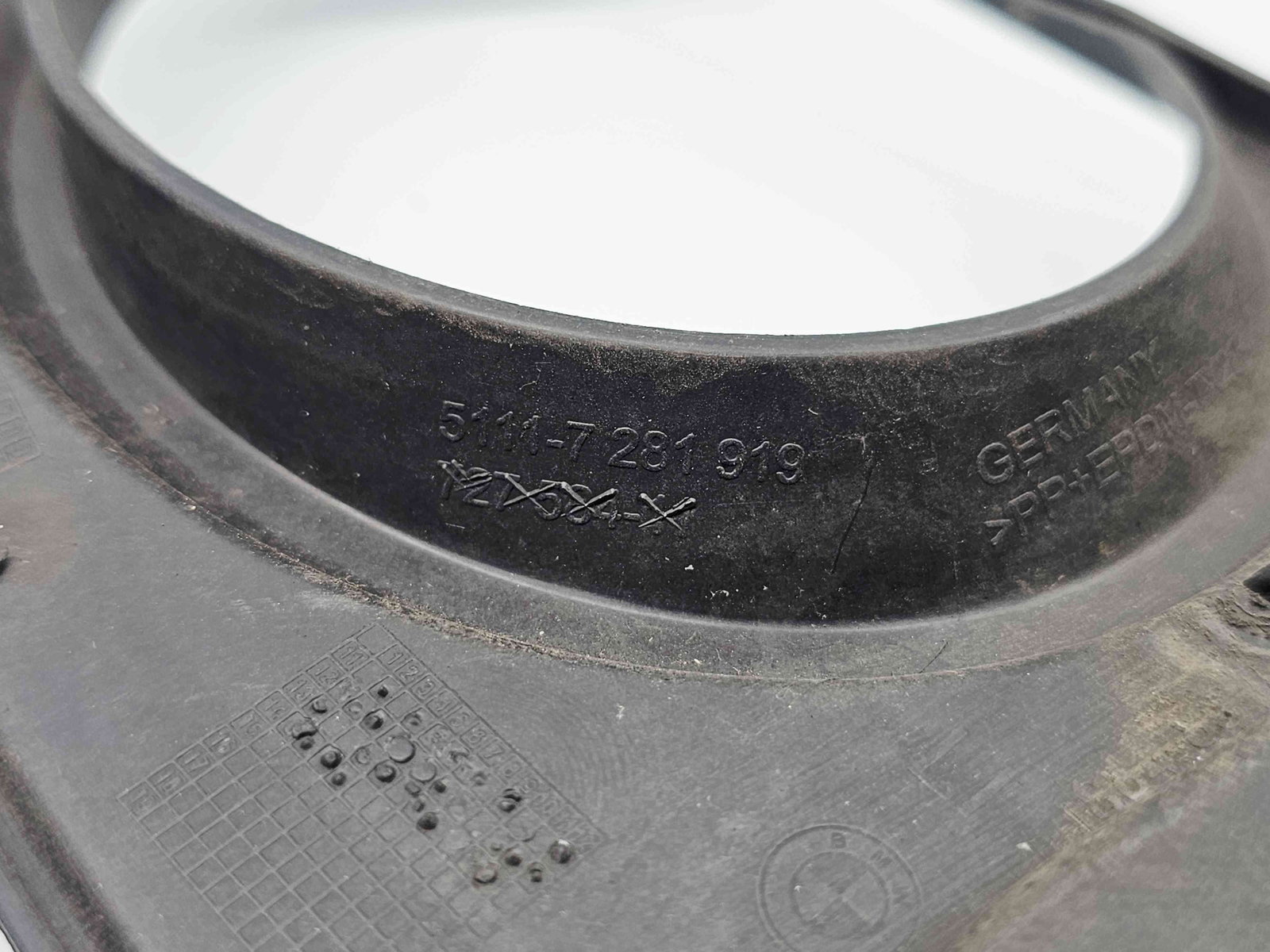 Grila proiector stanga Bmw 3 Touring (F31) [Fabr 2012-2017] - imagine 5