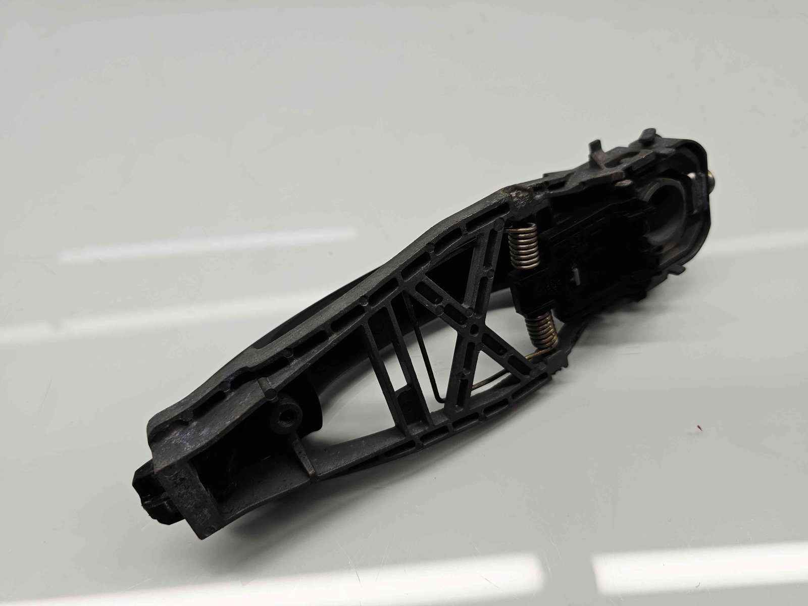 Maner usa stanga spate Volkswagen Touran (1T1, 1T2) [Fabr 2003-2010] Facelift - imagine 3