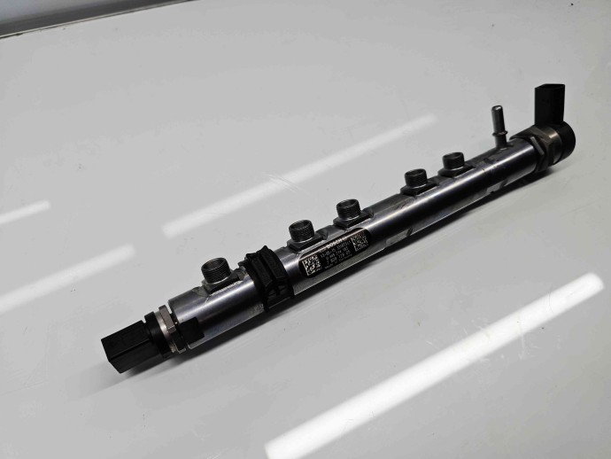 Rampa injectoare Bmw 3 (F30) [Fabr 2012-2017] 7809128 2.0 N47D20 135KW / 184CP