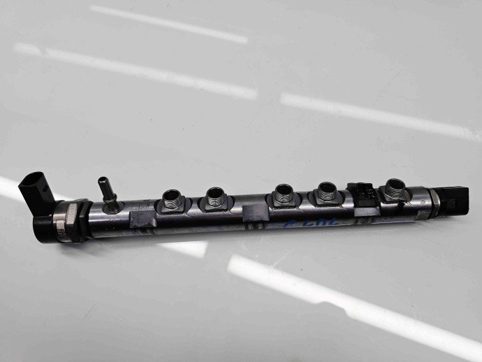Rampa injectoare Bmw 3 (F30) [Fabr 2012-2017] 7809128 2.0 N47D20 135KW / 184CP