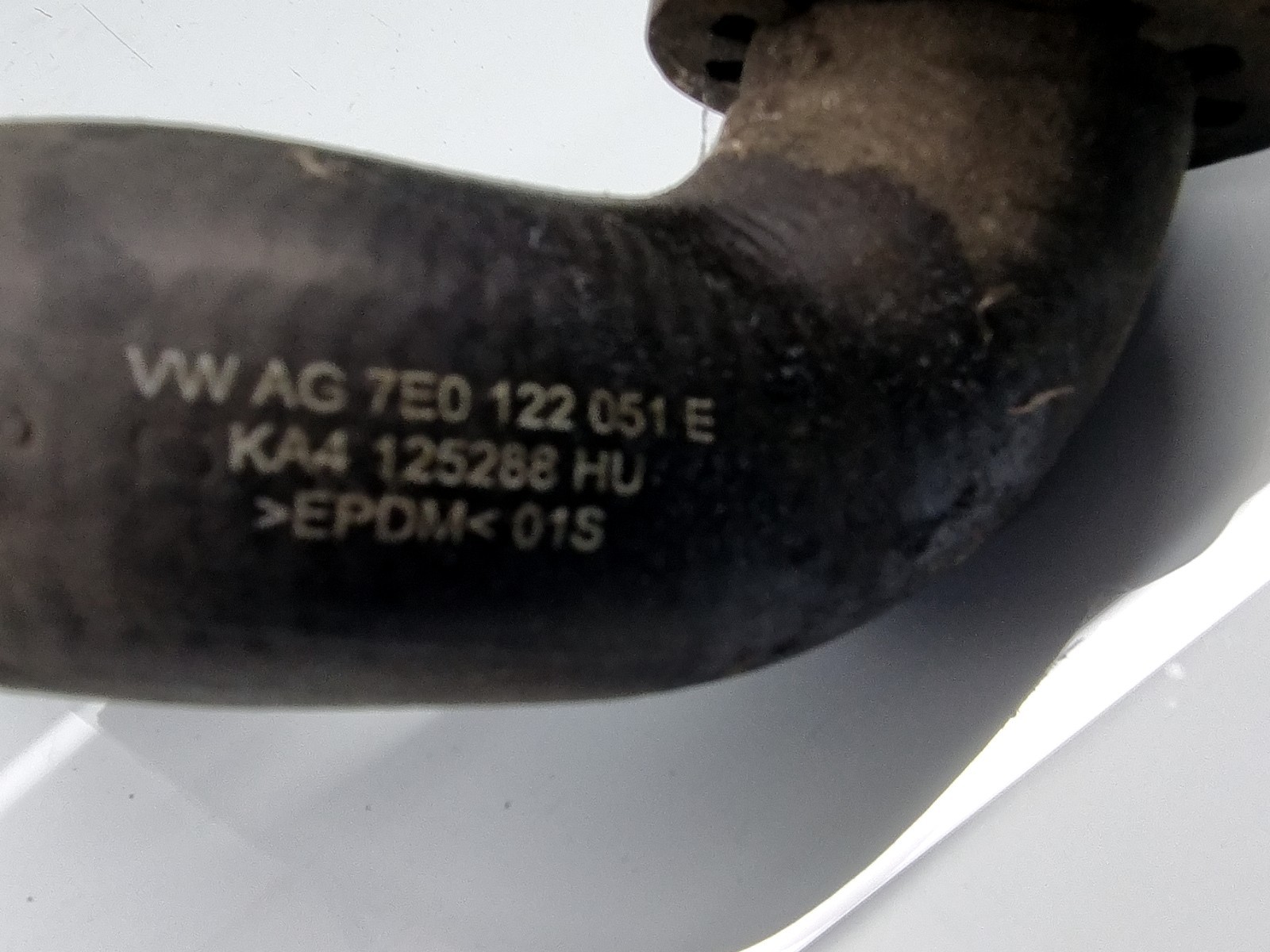 Furtun apa Volkswagen Transporter 5 Facelift [Fabr 2004-2013] 7E0122051E / 7E0122051M 2.0 TDI CAAC 103 KW / 140CP - imagine 2