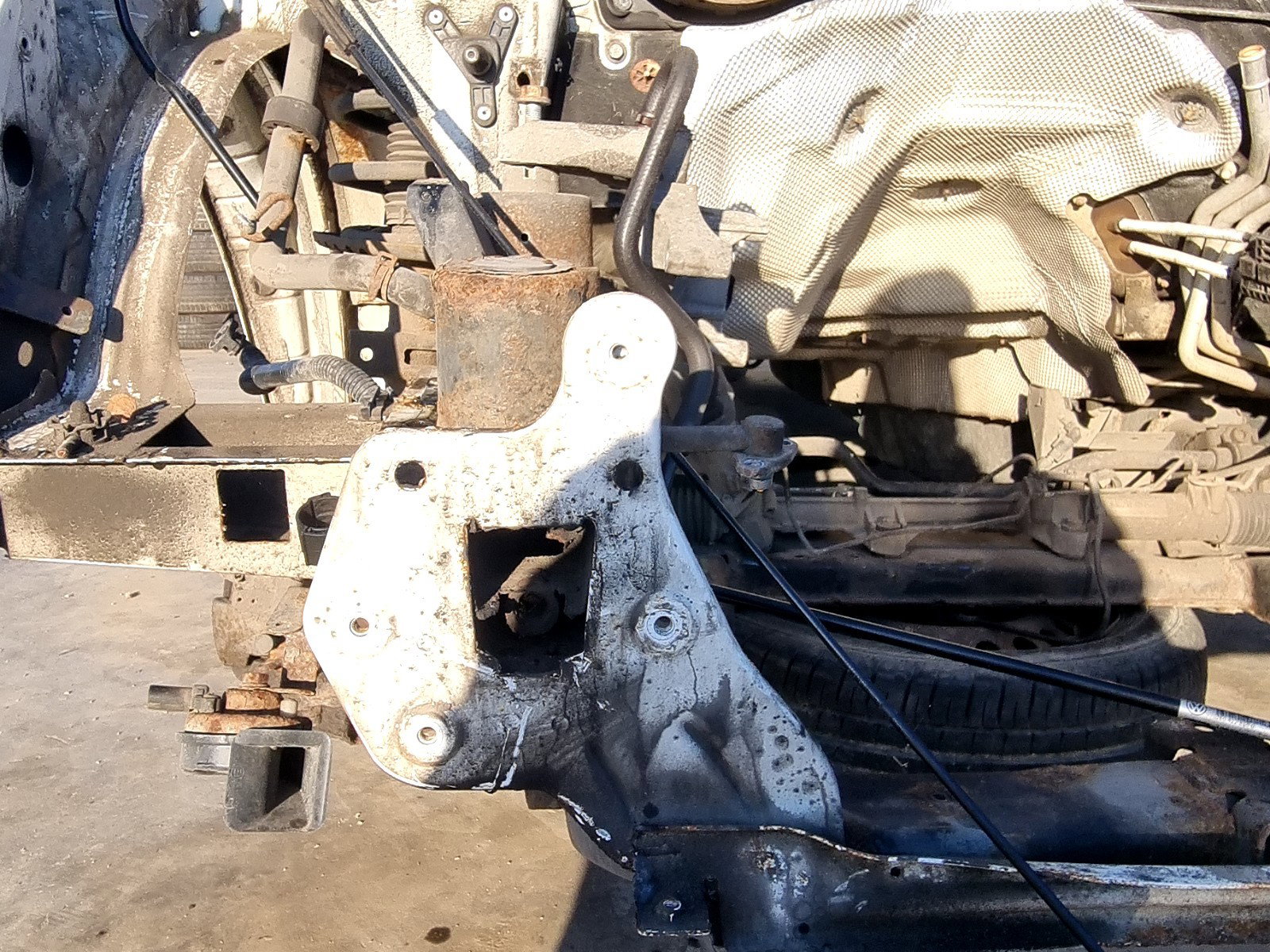 Lonjeron dreapta Volkswagen Transporter 5 Facelift [Fabr 2004-2013] 2.0 TDI CAAC 103 KW / 140CP