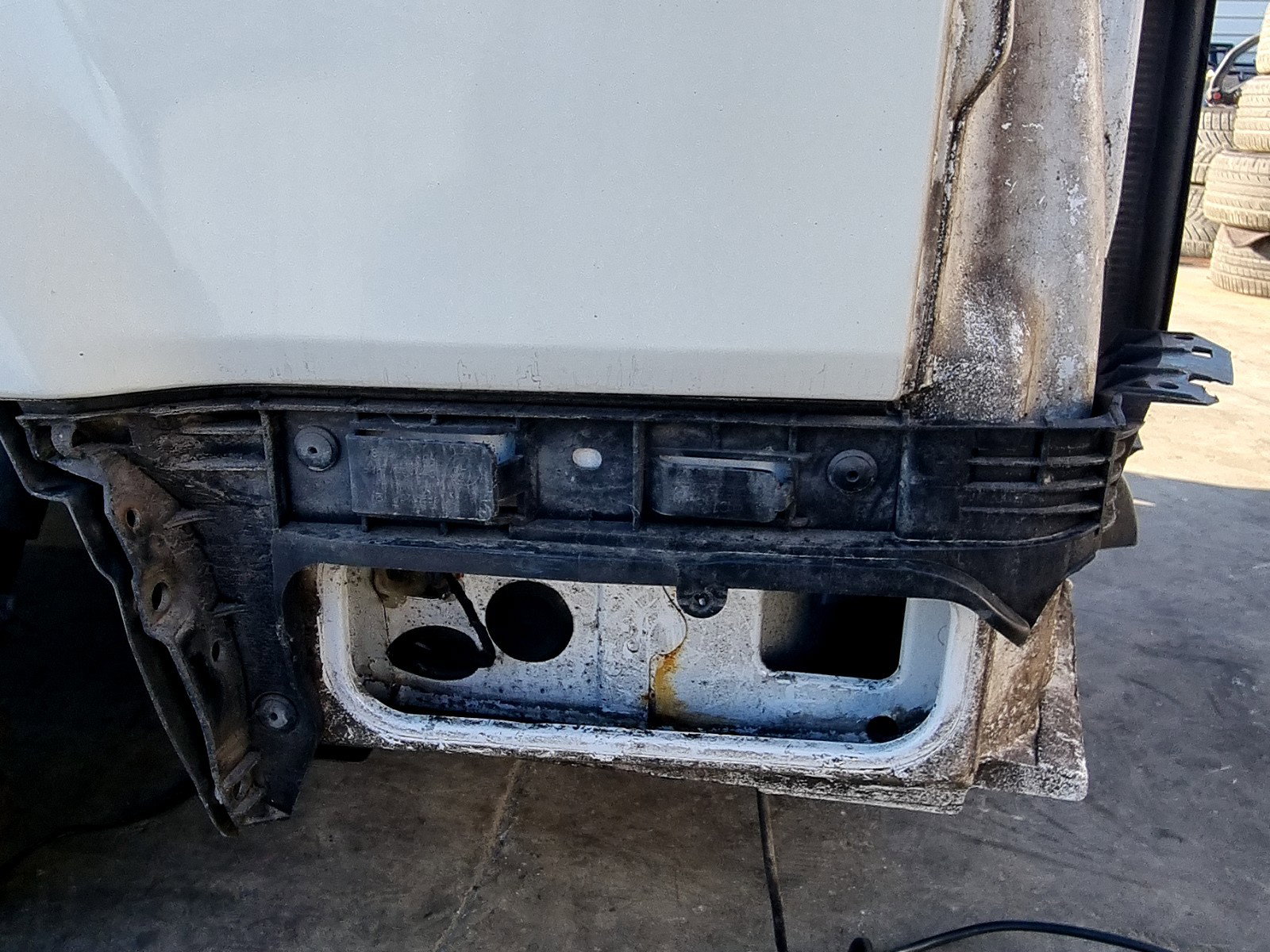 Suport bara stanga spate Volkswagen Transporter 5 Facelift [Fabr 2004-2013] 7H0807393C 2.0 TDI CAAC 103 KW / 140CP