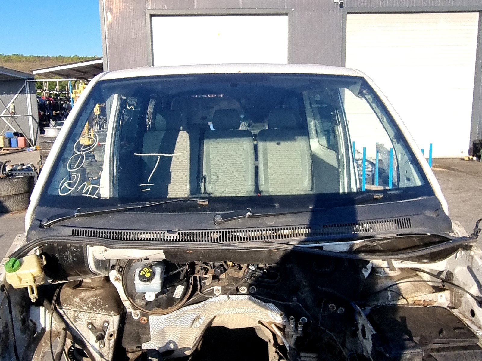 Grila stergator parbriz Volkswagen Transporter 5 Facelift [Fabr 2004-2013] 2.0 TDI CAAC 103 KW / 140CP