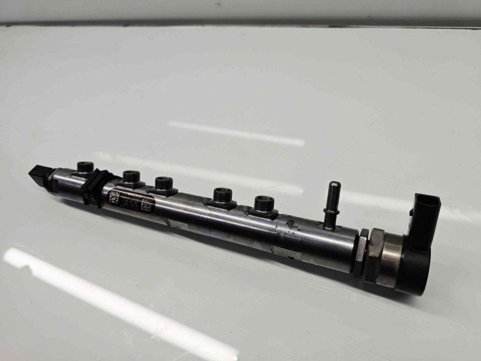 Rampa injectoare  Bmw X3 (F25) [Fabr 2010-2017] 7809128 2.0 N47D20 135KW / 184CP