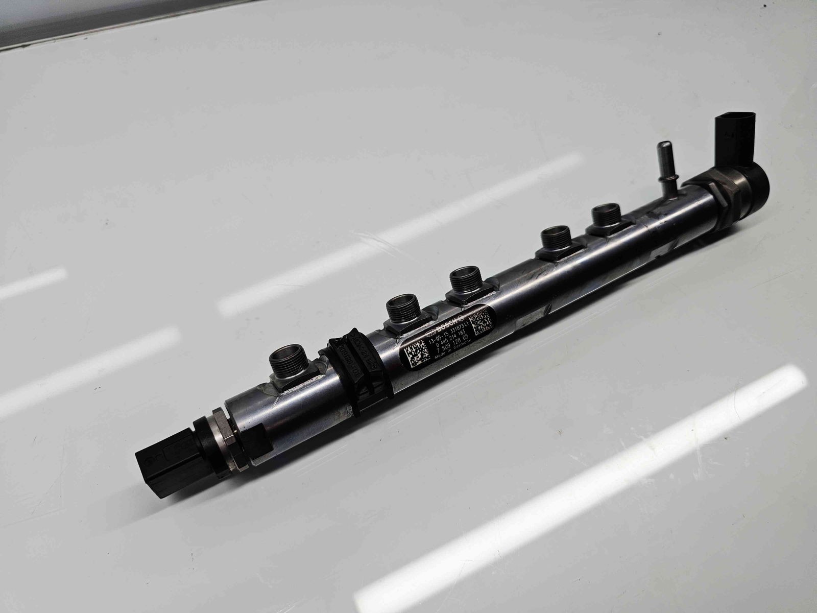 Rampa injectoare Bmw X3 (F25) [Fabr 2010-2017] 7809128 2.0 N47D20 135KW / 184CP - imagine 4