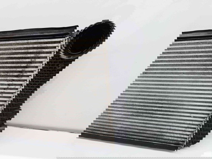 Radiator intercooler  Volkswagen Golf 5 (1K1) [Fabr 2004-2008] 1K0145803T 1.6 Benz BTS 77KW / 105CP