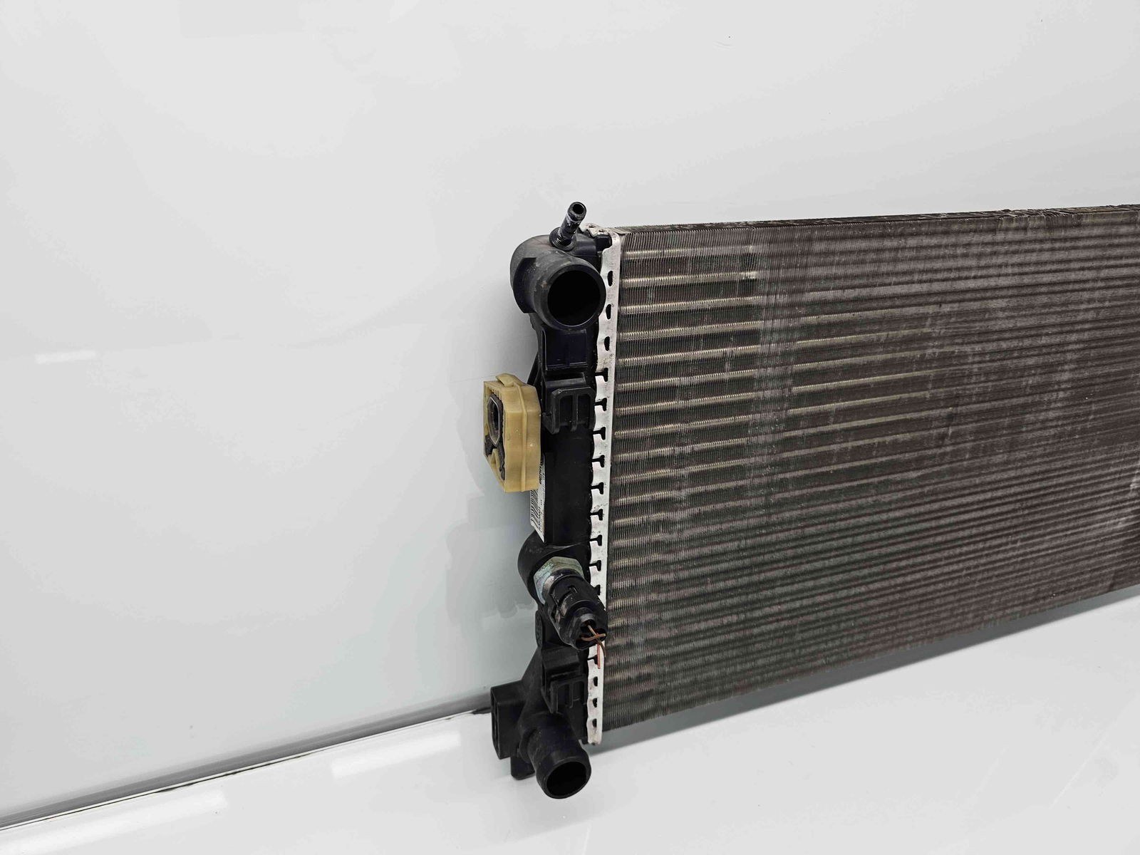 Radiator apa Volkswagen Polo (6R) [Fabr 2009-2016] 6R01212530 1.6 Benz BTS 77KW / 105CP - imagine 6