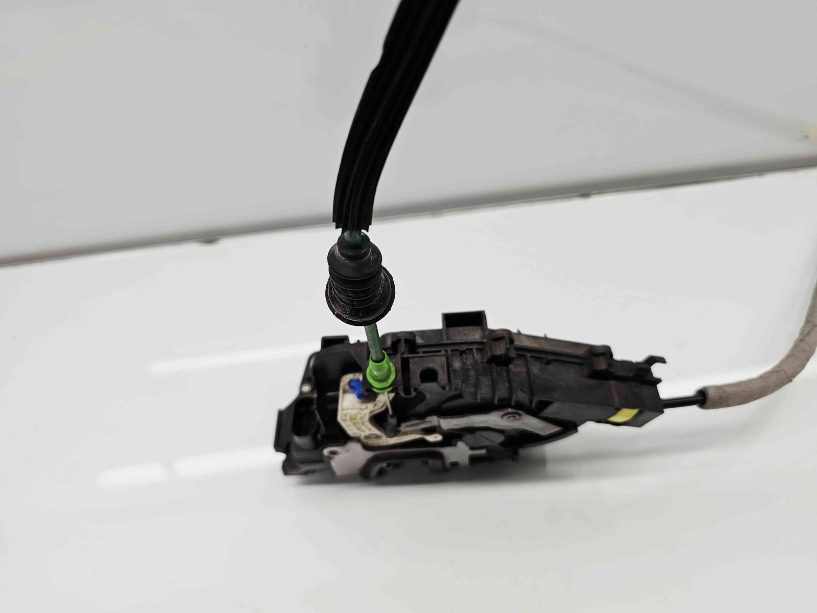 Broasca usa stanga spate Mercedes Clasa C Combi (W205) [Fabr 2015-prezent] - imagine 7