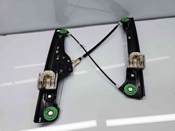 Macara electrica geam stanga fata Bmw 3 (E90) [Fabr 2005-2011]