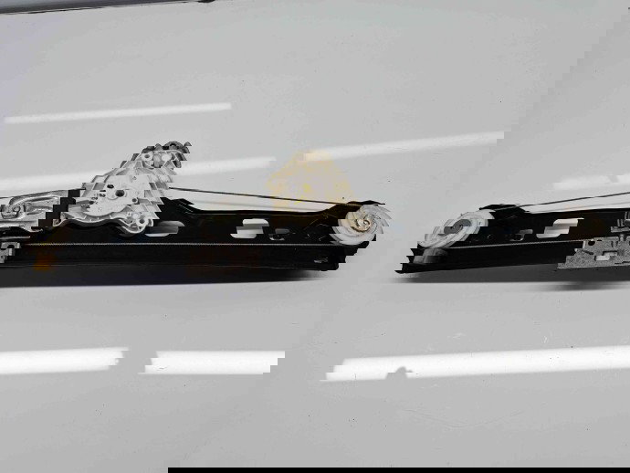 Macara electrica geam stanga spate Mercedes Clasa C (W203) [Fabr 2000-2007]