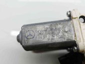 Motoras geam dreapta fata Mercedes Clasa C (W203) [Fabr 2000-2007]