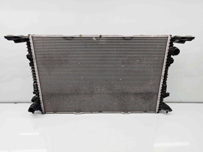 Radiator apa Audi A7 Sportback (4GA) [Fabr 2011-2017] 4G0121251E 4.0 TFSI CEUC 309KW / 420CP