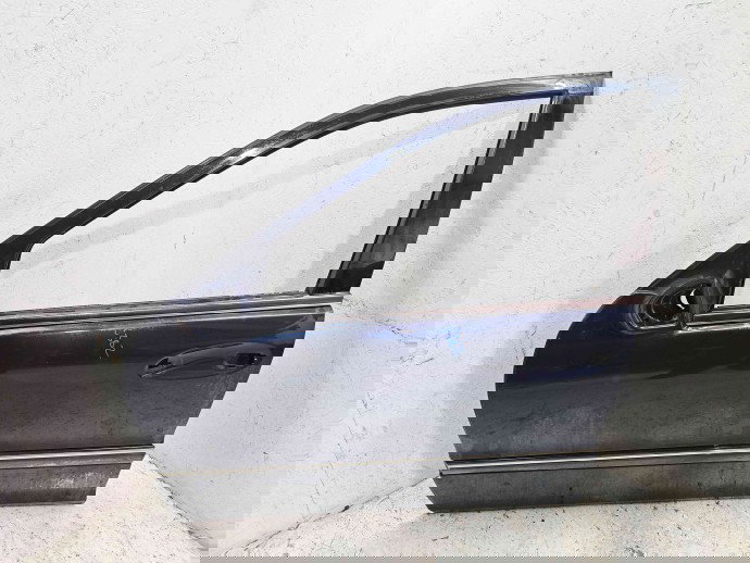 Usa stanga fata Mercedes Clasa C (W203) [Fabr 2000-2007]