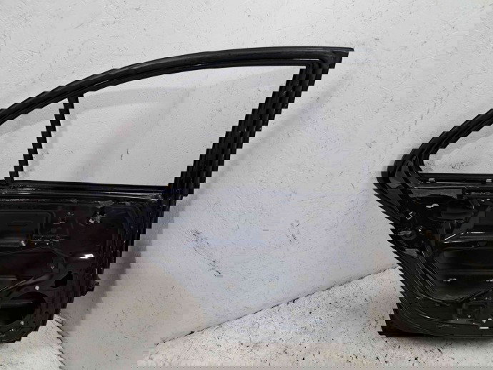 Usa stanga spate Mercedes Clasa C (W203) [Fabr 2000-2007]